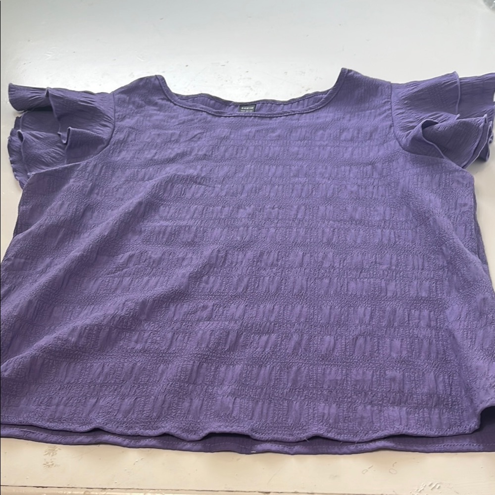 SHEIN Medium Purpme Short Ruffle Sleeve Textured Blouse